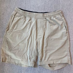 Lululemon men’s shorts - Khaki - Large - waterproof